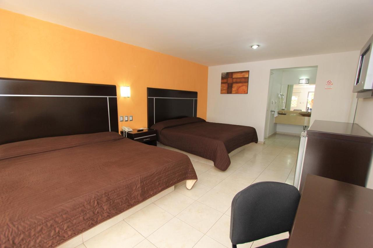 Hotel 5 Inn Силао Экстерьер фото