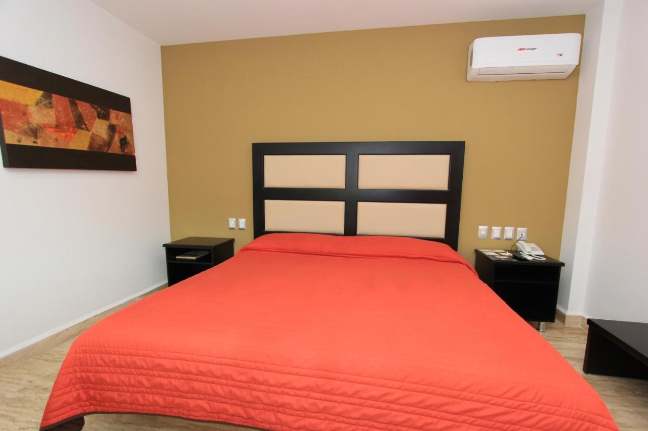 Hotel 5 Inn Силао Экстерьер фото