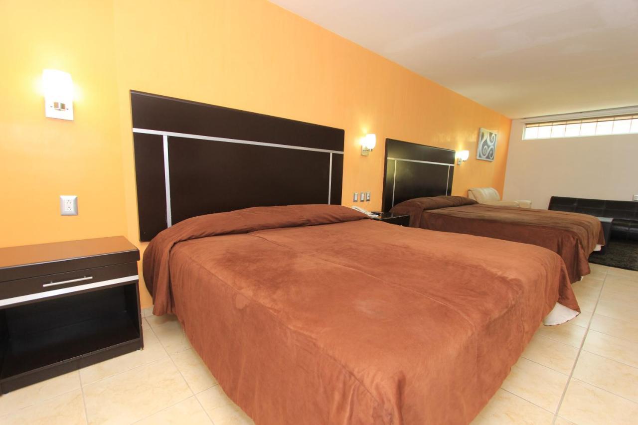 Hotel 5 Inn Силао Экстерьер фото
