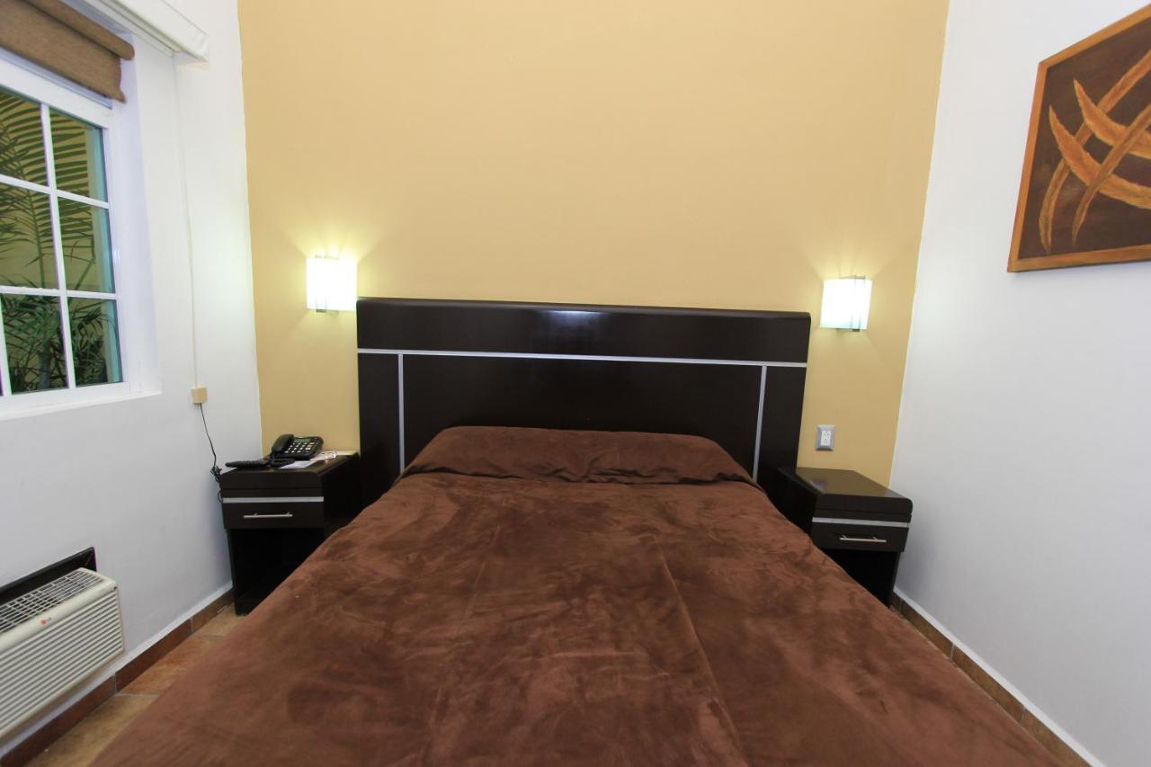 Hotel 5 Inn Силао Экстерьер фото